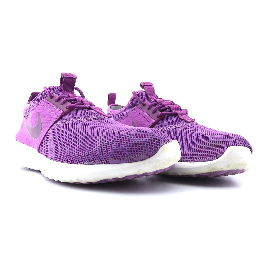 NIKE JUVENATE