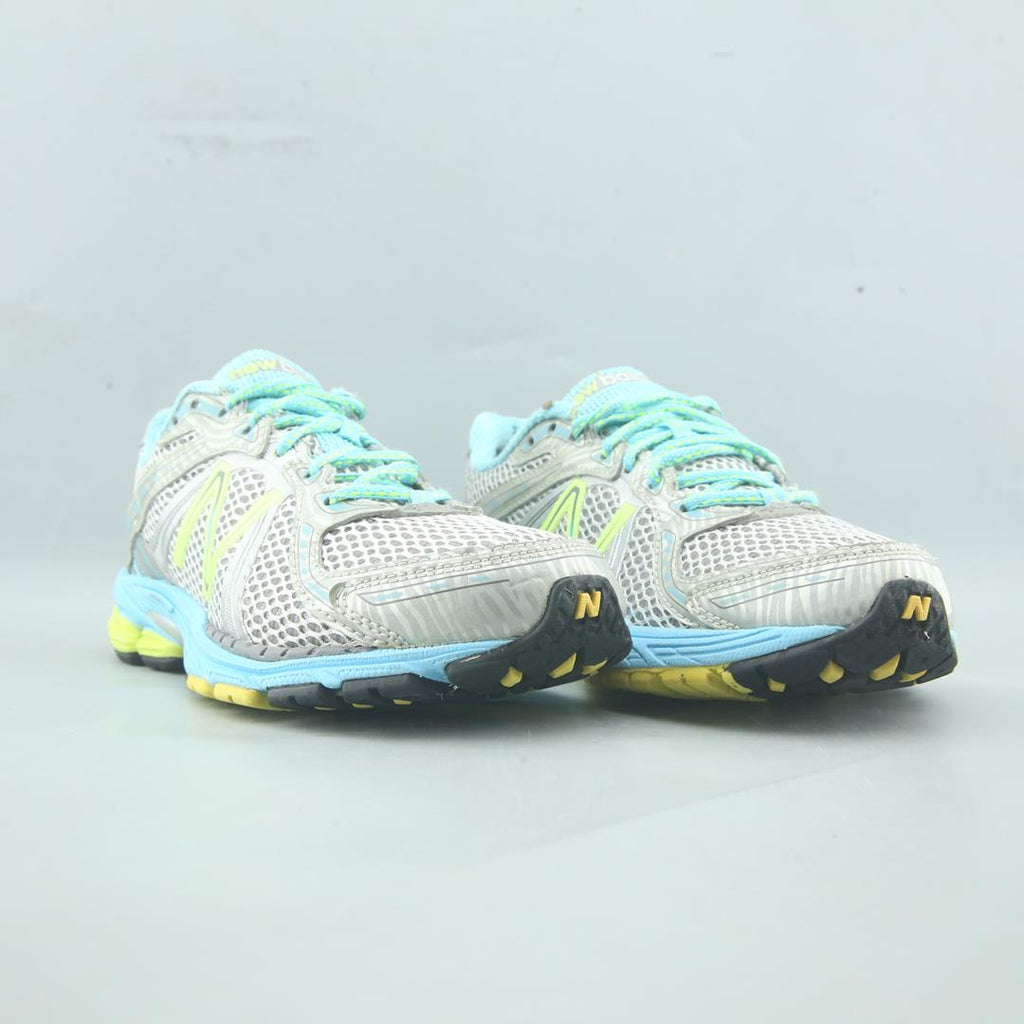 NEW BALANCE 780V3