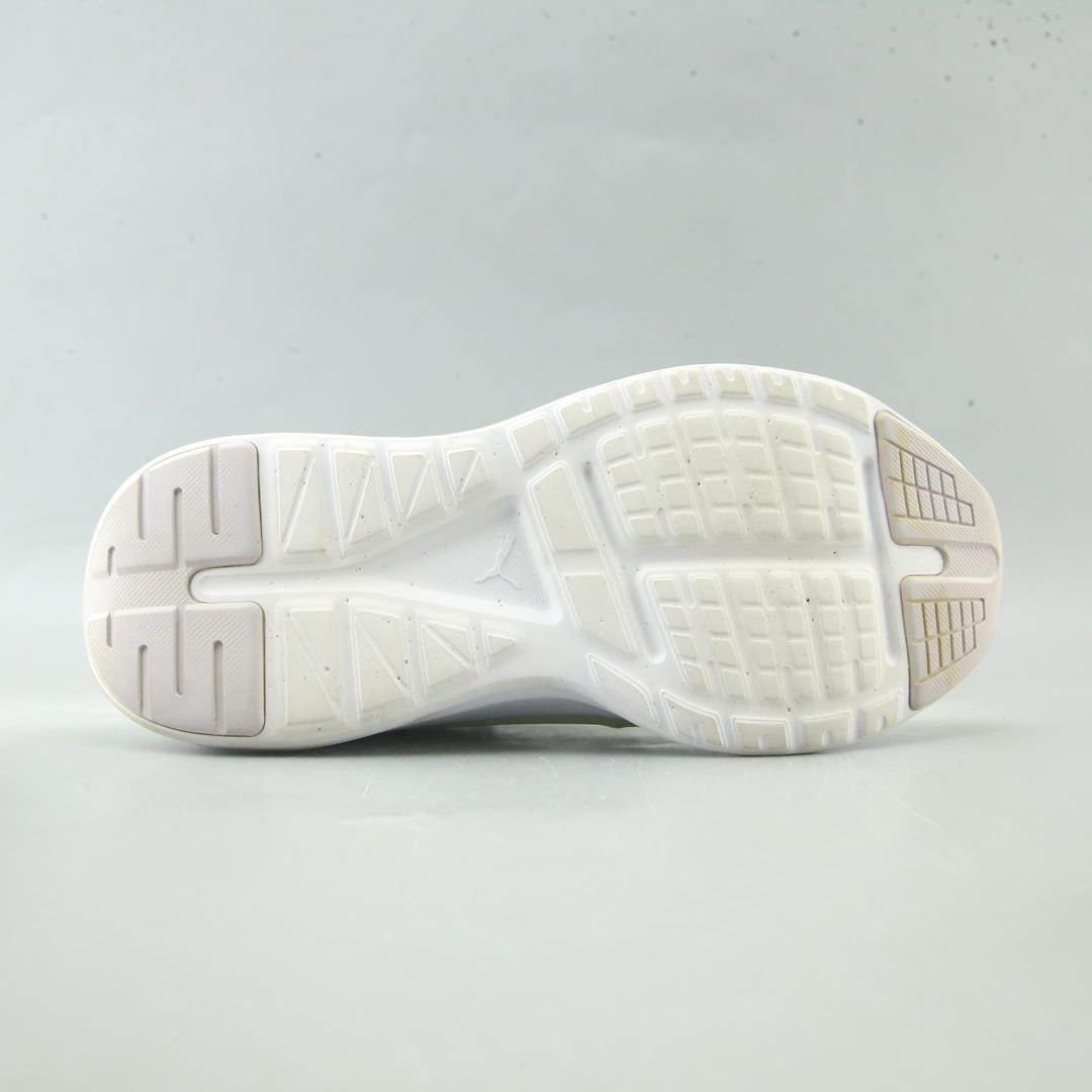 PUMA SOFTRIDE ENZO EVO NOVA SHINE