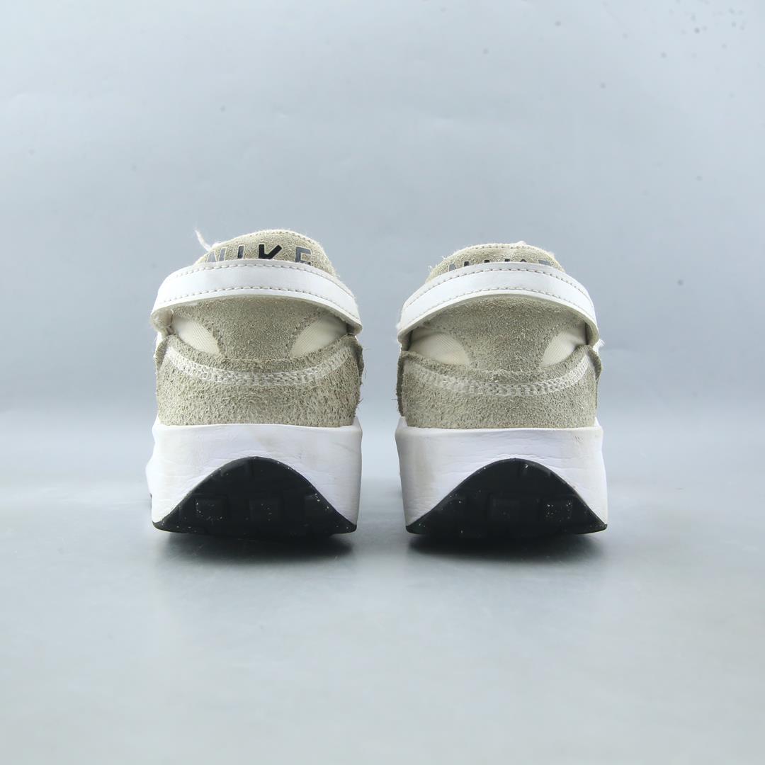 NIKE WAFFLE ONE