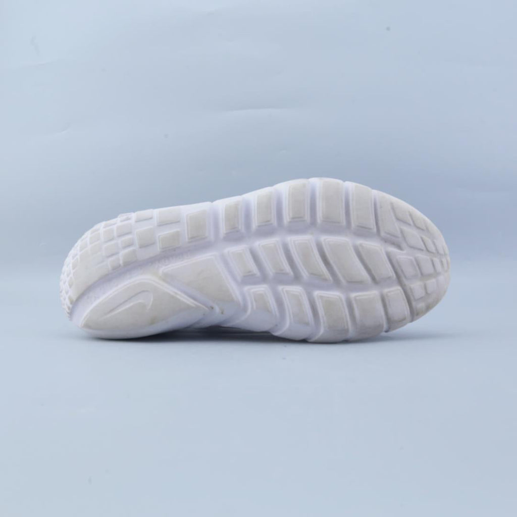 NIKE  FLEX RUNNER 2