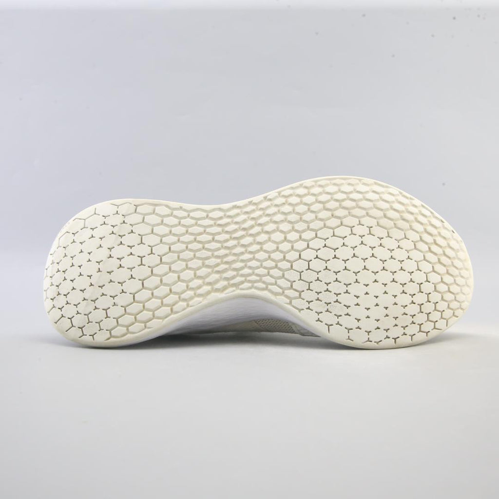 NEW BALANCE FRESH FOAM ROAV