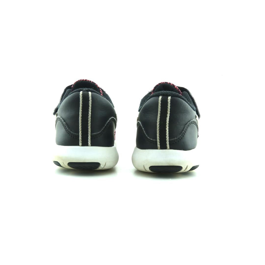 NIKE FLEX CONTACT