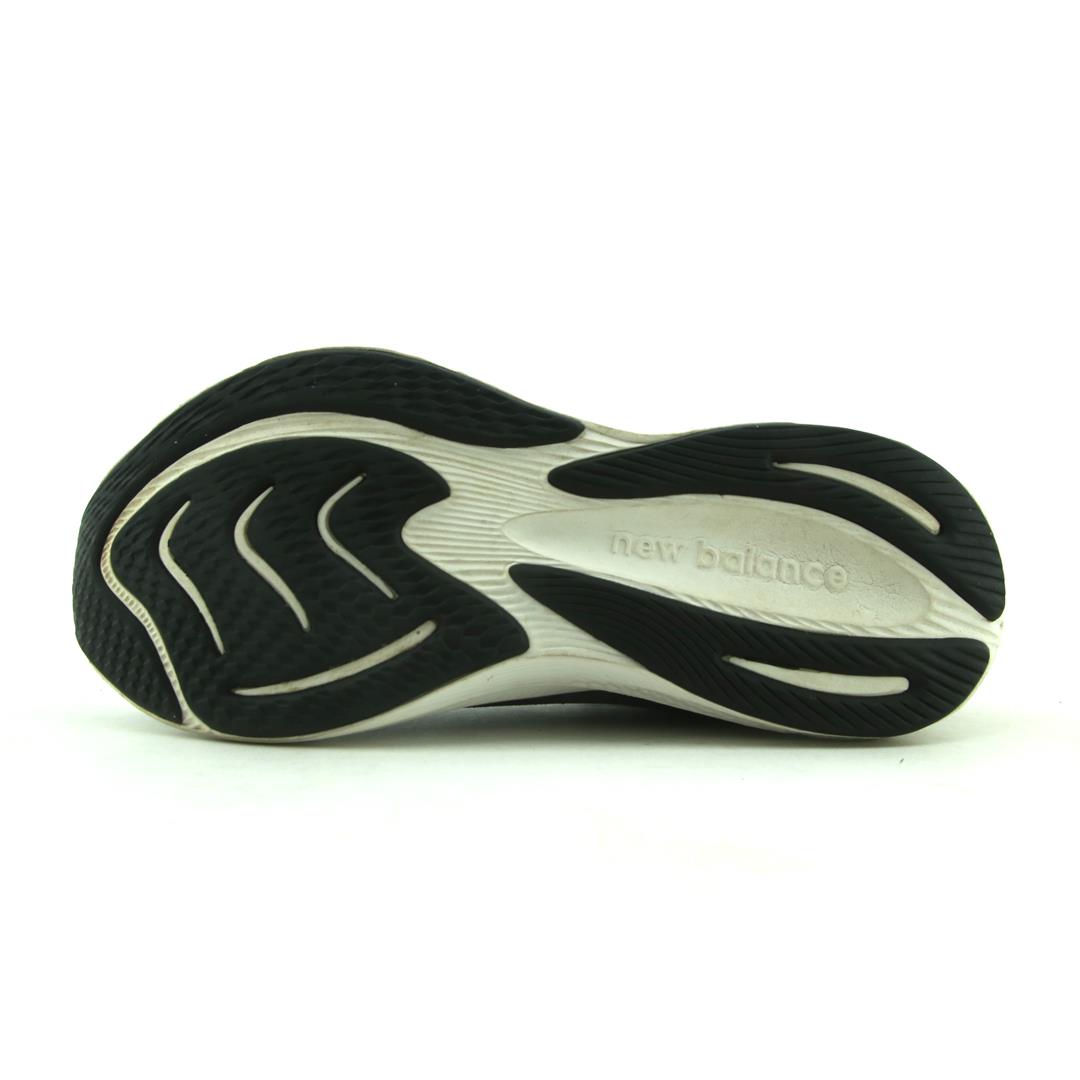 NEW BALANCE DYNASOFT PRO RUN V2