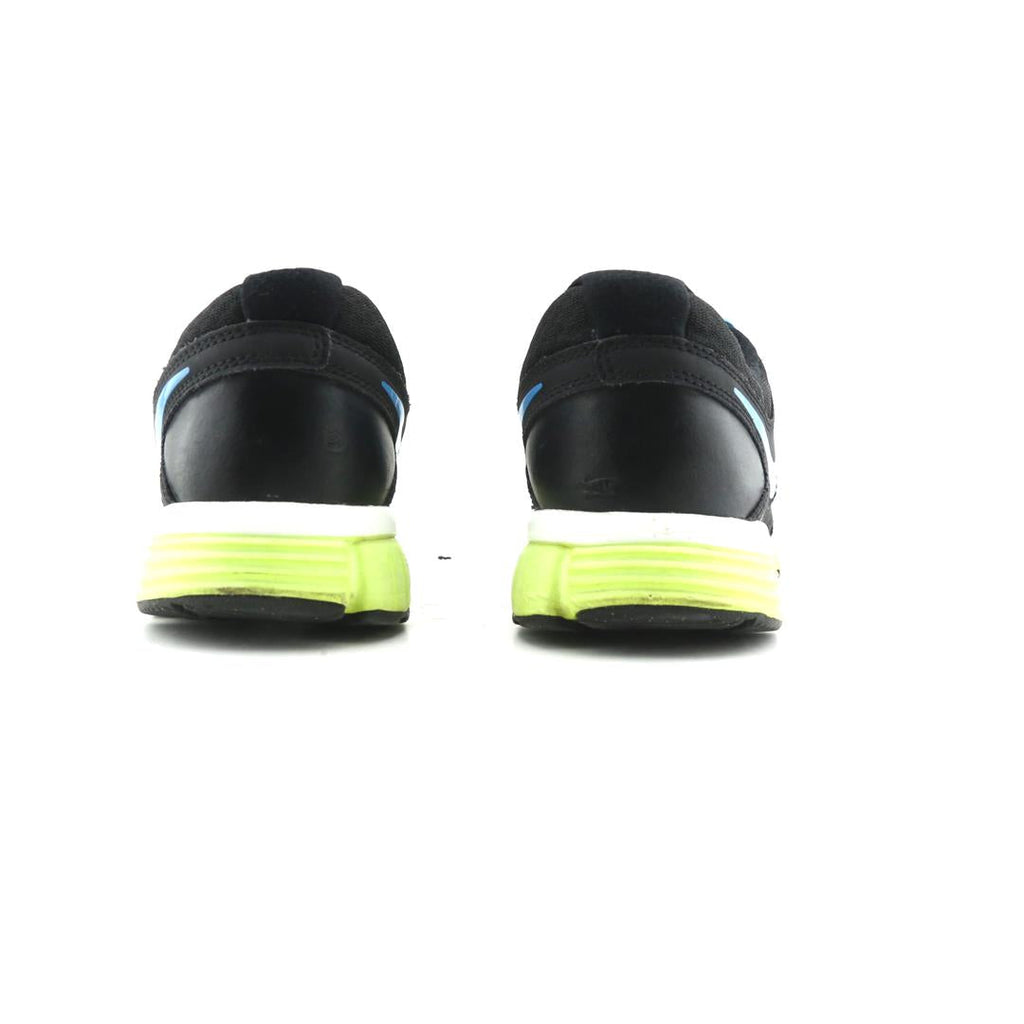 NIKE  DUAL FUSION ST 2
