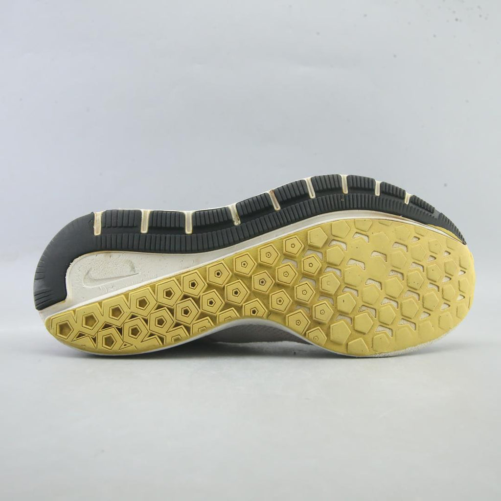 NIKE AIR ZOOM STRUCTURE 22