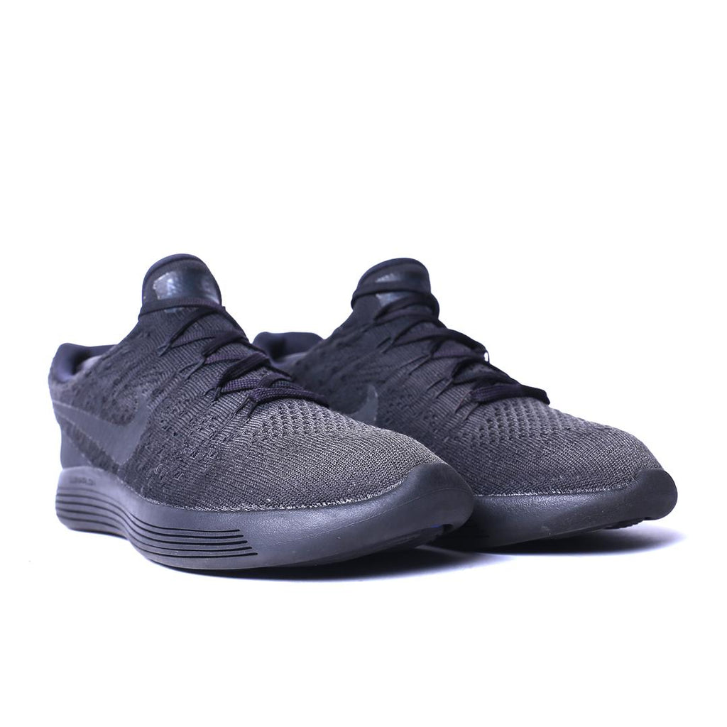 NIKE LUNAREPIC LOW FLYKNIT 2