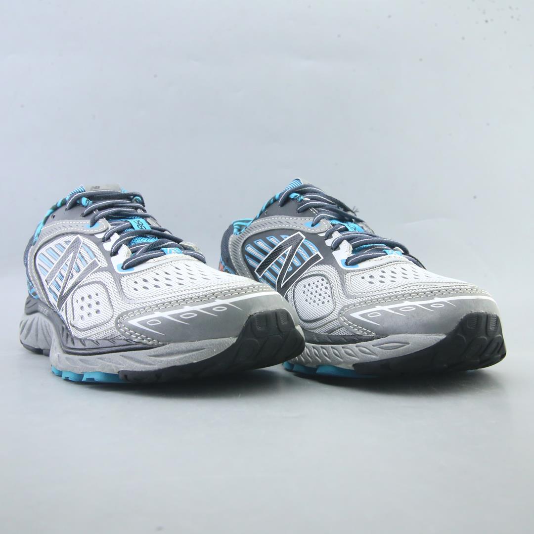 NEW BALANCE 860 V7