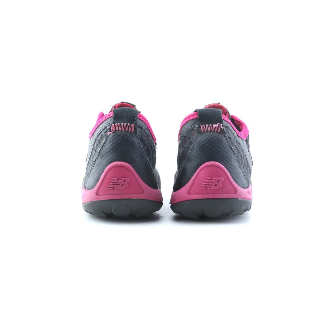 NEW BALANCE MINIMUS