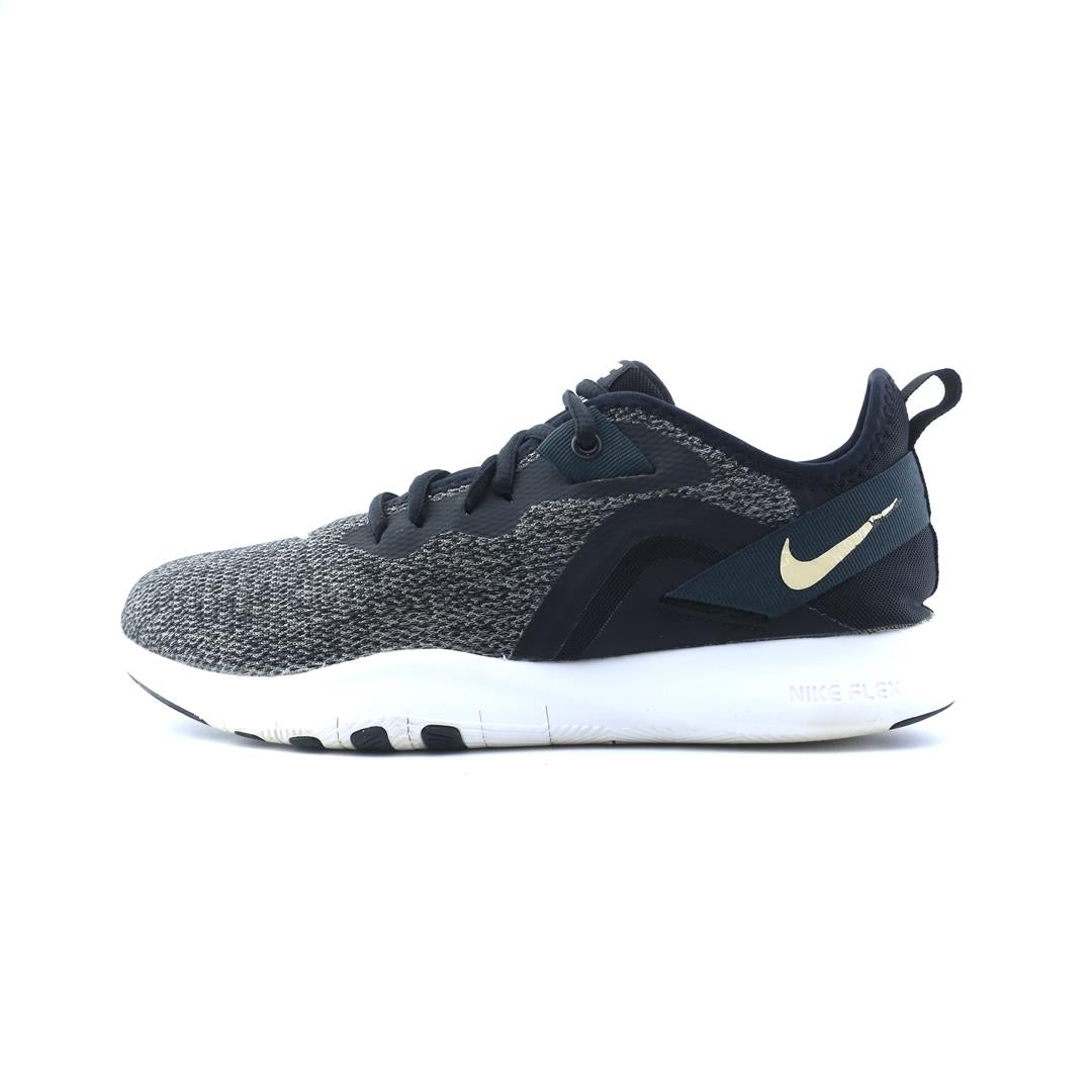 NIKE FLEX TR 9