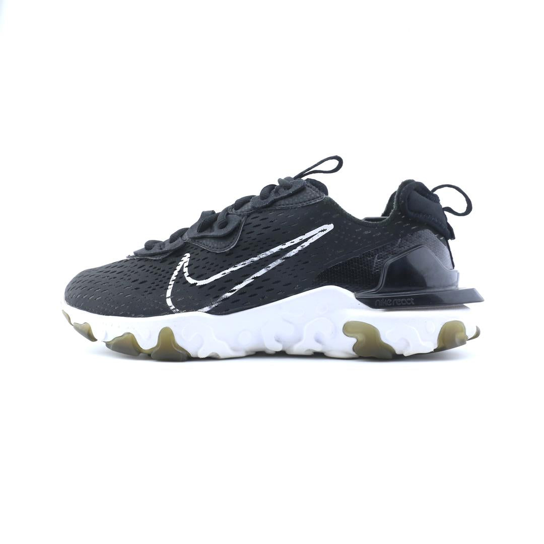 NIKE REACT VISION