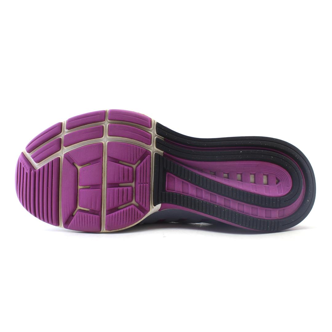 NIKE AIR ZOOM VOMERO 11