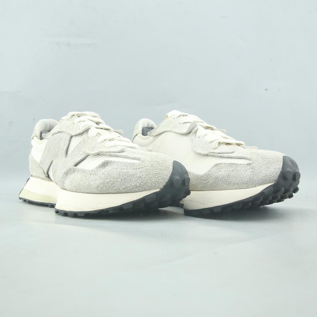 NEW BALANCE 327