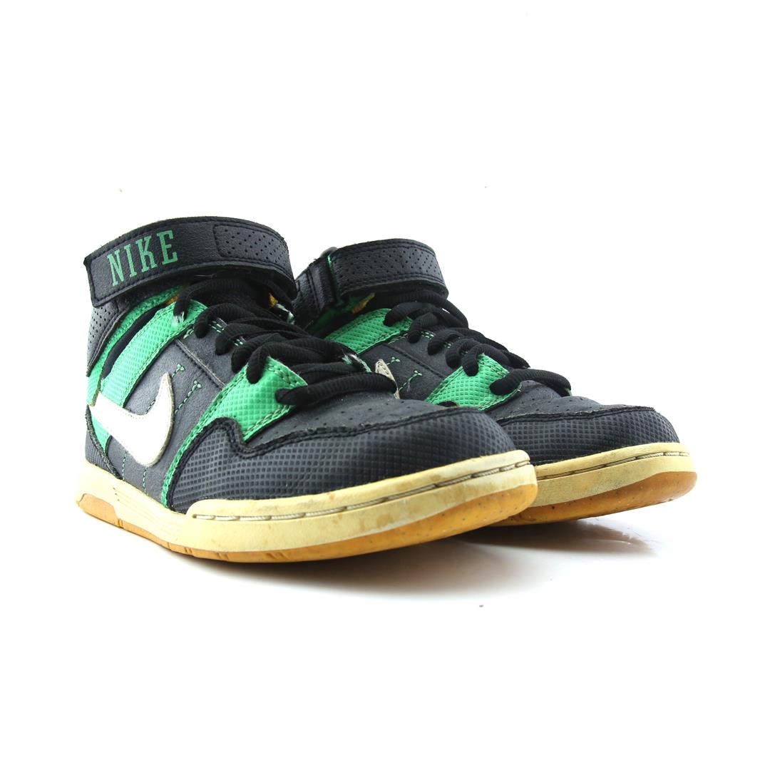 NIKE MOGAN MID 2