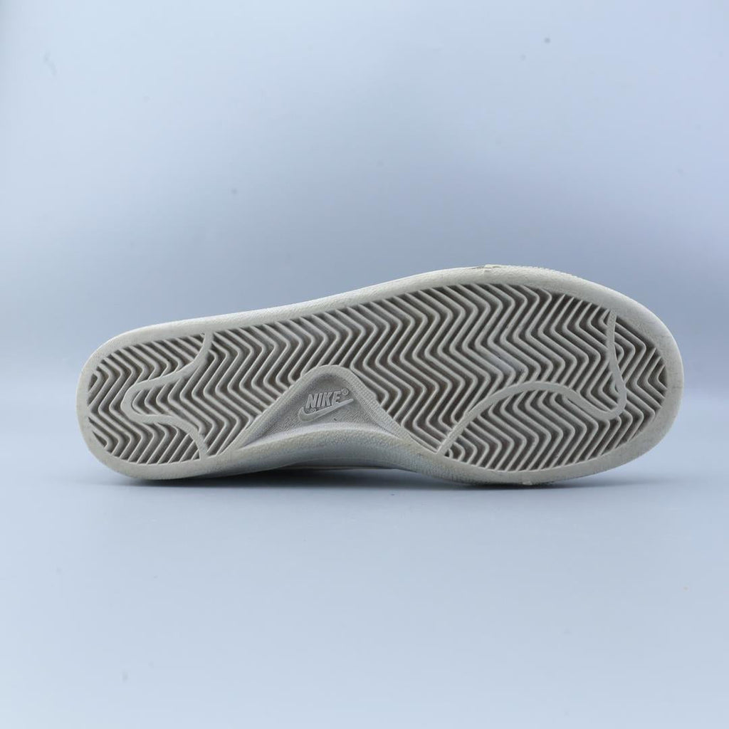 NIKE COURT ROYALE AC