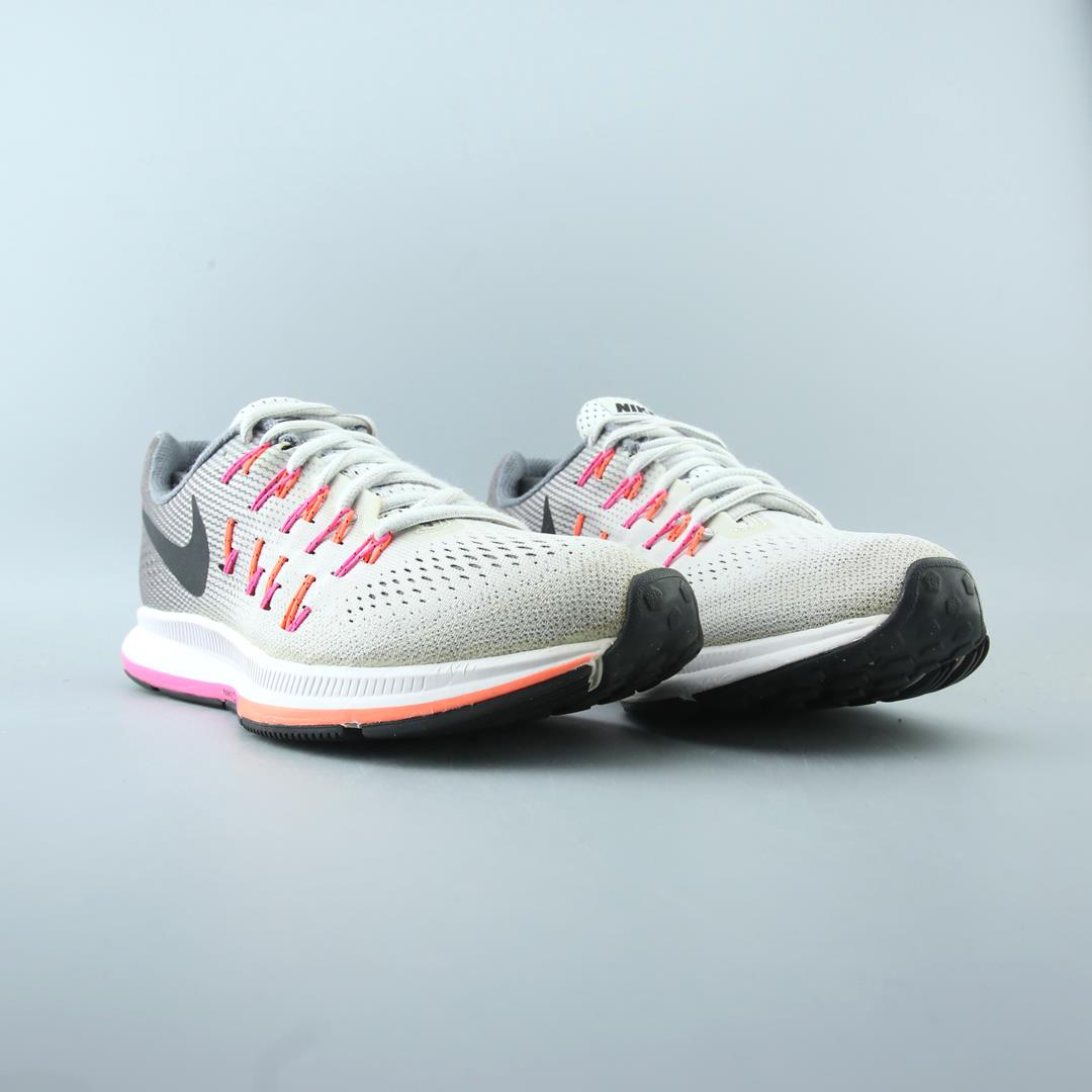 NIKE AIR ZOOM PEGASUS 33